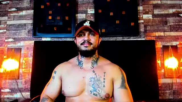 Van Velckan online show from 02.01.25