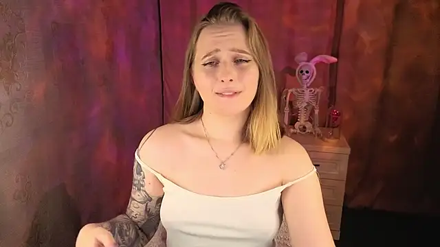 CuteLilyLove online show from 05.20.26