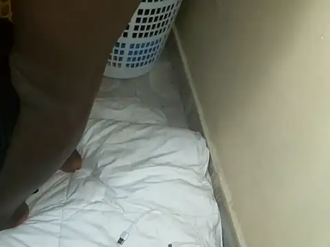 centzSexy online show from 12.18.25