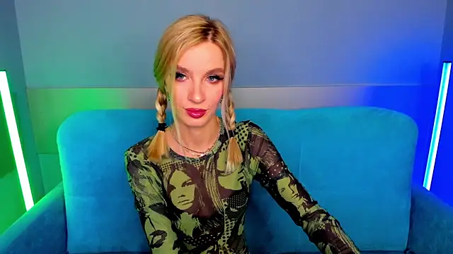 AlinaLovelyX online show from 03.03.25