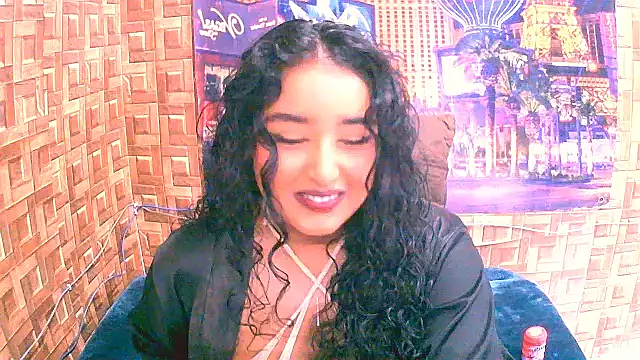 Snapshot of IndianAngel4u chatting on 04.29.26 IndianAngel4u online show from 04.29.26
