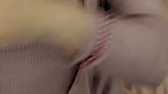 IceDanielles online show from 09.23.25