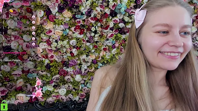 Snapshot of Polumna_cute chatting on 01.23.25 Polumna cute online show from 01.23.25