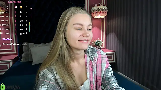 Snapshot of Polumna_cute chatting on 12.04.25 Polumna cute online show from 12.04.25