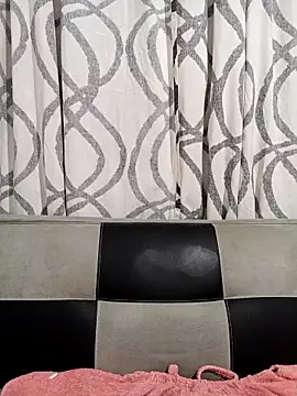 ZUCAAT online show from 03.07.25