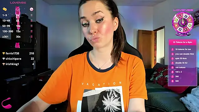 Snapshot of PlayfulGoddess chatting on 03.20.25 PlayfulGoddess online show from 03.20.25