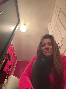 Lwhite1 online show from 01.25.25