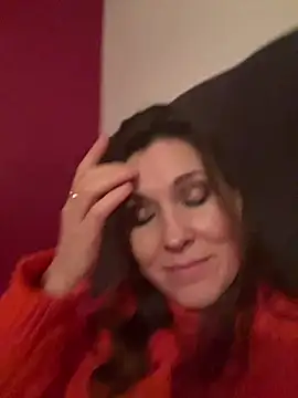 Lwhite1 online show from 02.12.25