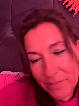 Lwhite1 online show from 09.16.25