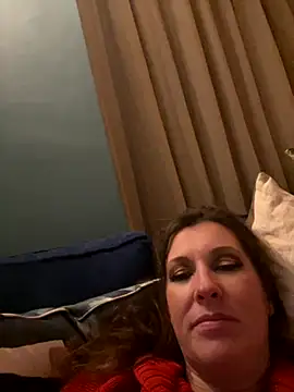 Lwhite1 online show from 11.06.25