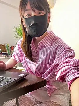 Snapshot of Annabody chatting on 03.22.25 Annabody online show from 03.22.25