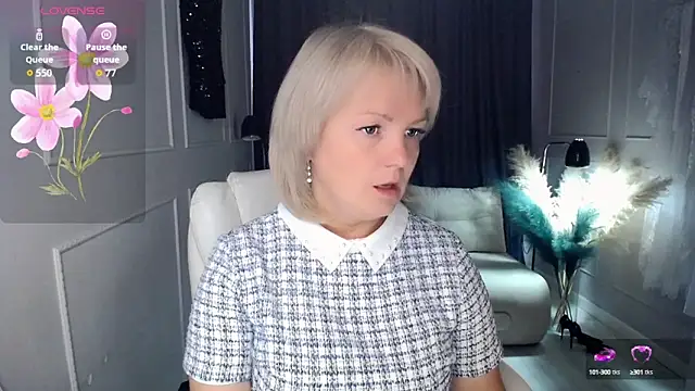 Juarnea online show from 09.13.25