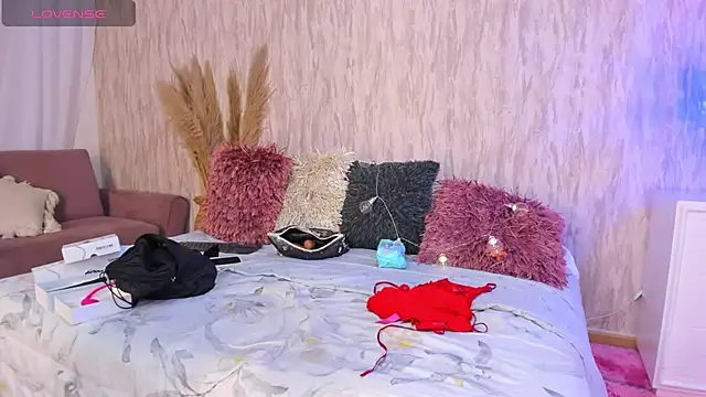 emily parkerr online show from 01.23.25