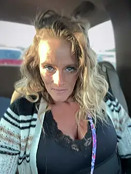 vixendoll87 online show from 03.08.25