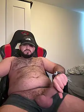 Snapshot of HairyArab90 chatting on 12.12.24 HairyArab90 online show from 12.12.24