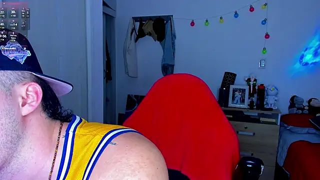 liam oficial02 online show from 12.17.24