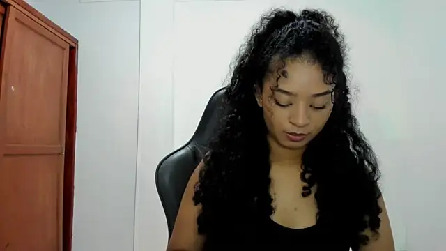 avellanatammy online show from 10.25.25