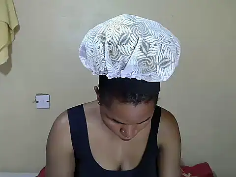 Snapshot of Sweet-alsah chatting on 11.09.25 Sweet-alsah online show from 11.09.25