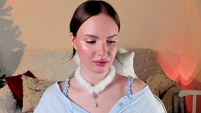 Snapshot of MishkaMe chatting on 12.20.25 MishkaMe online show from 12.20.25