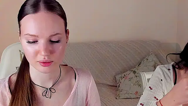 Snapshot of MishkaMe chatting on 02.12.26 MishkaMe online show from 02.12.26