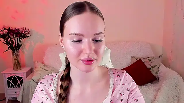 Snapshot of MishkaMe chatting on 02.27.26 MishkaMe online show from 02.27.26