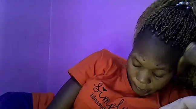 Cute tamara online show from 12.19.24