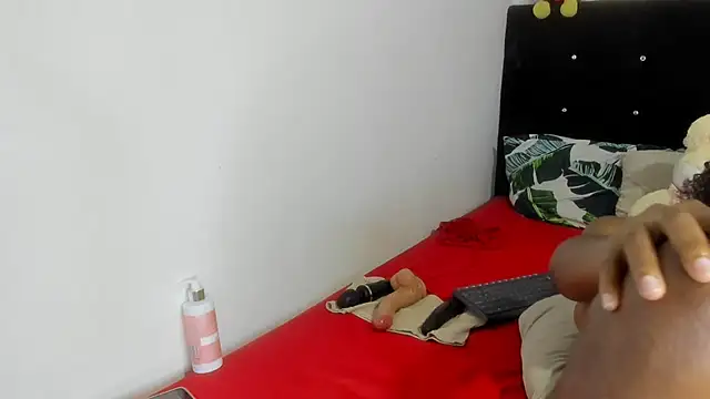 LariissaWilson online show from 03.05.25