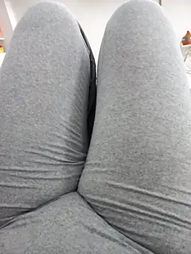 buterfly1519 online show from 11.29.25