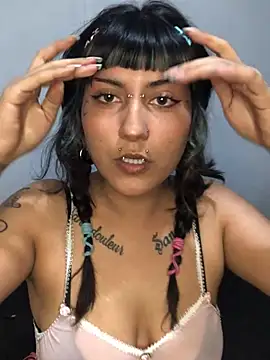 toxikkka online show from 02.20.25