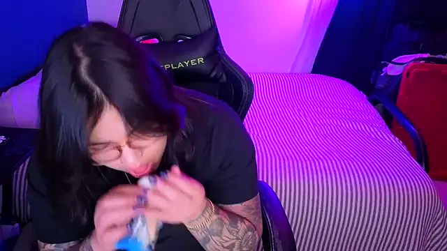 miacanela xo online show from 02.16.26