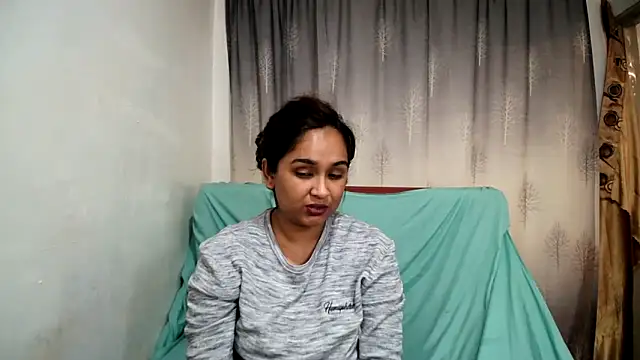 Cute Indian00 online show from 01.18.25