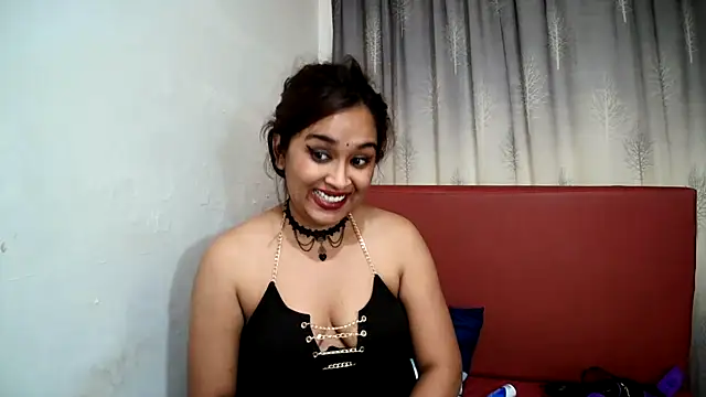 Cute Indian00 online show from 02.11.25