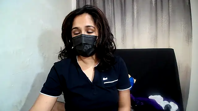 Cute Indian00 online show from 03.20.25