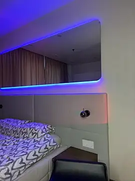 Snapshot of Melisa_Ester chatting on 12.12.24 Melisa Ester online show from 12.12.24