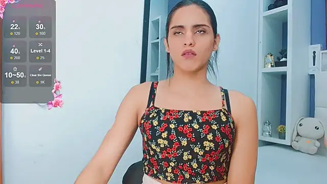 Snapshot of valentina_princess_ chatting on 02.19.25 valentina princess online show from 02.19.25