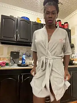 sweetsarabig22cm online show from 03.02.25