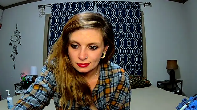 ZeelaXoXo online show from 01.10.25