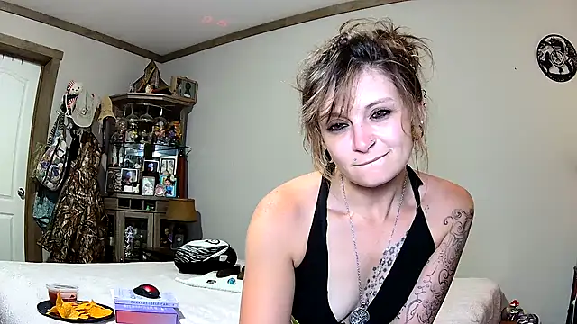 ZeelaXoXo online show from 04.11.26