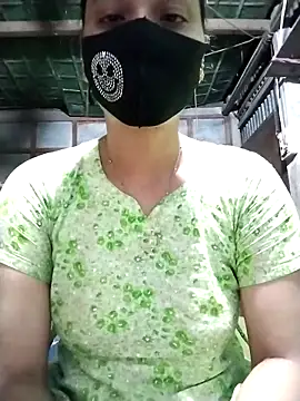 Snapshot of Aruyeshi- chatting on 11.08.25 Aruyeshi- online show from 11.08.25