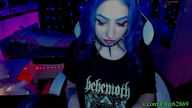 Kitty goth online show from 01.11.25