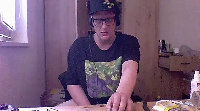 Bigthroaterboy online show from 03.01.25