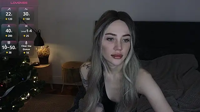 Sara Tranquil online show from 12.08.24