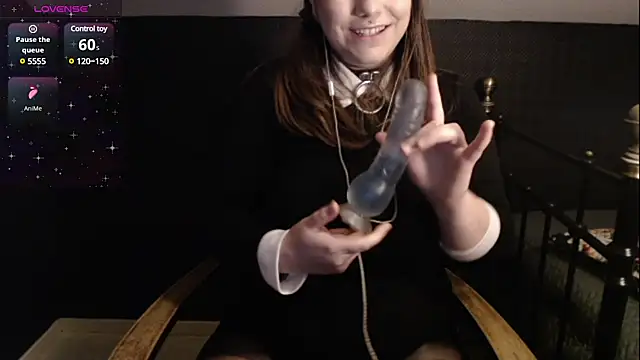 Colins Pink Room online show from 12.31.24