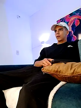 Restrepo300 online show from 03.18.26