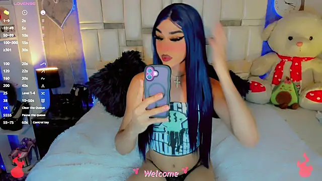 Snapshot of Baby_Aliz chatting on 07.20.26 Baby Aliz online show from 07.20.26