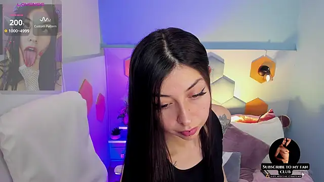 Snapshot of Melissa_Koster chatting on 02.06.25 Melissa Koster online show from 02.06.25