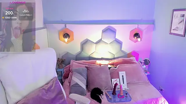 Snapshot of Melissa_Koster chatting on 03.21.25 Melissa Koster online show from 03.21.25