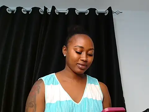 Snapshot of Miss_hot_candy chatting on 02.26.26 Miss hot candy online show from 02.26.26