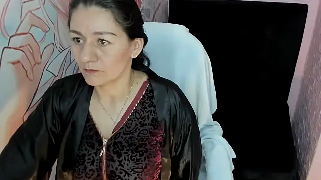 Snapshot of AllysonMilf69 chatting on 10.18.25 AllysonMilf69 online show from 10.18.25