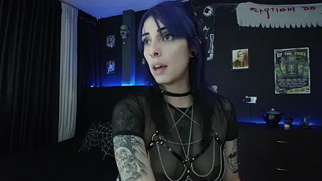 Snapshot of Goddess_Mortem chatting on 02.01.25 Goddess Mortem online show from 02.01.25